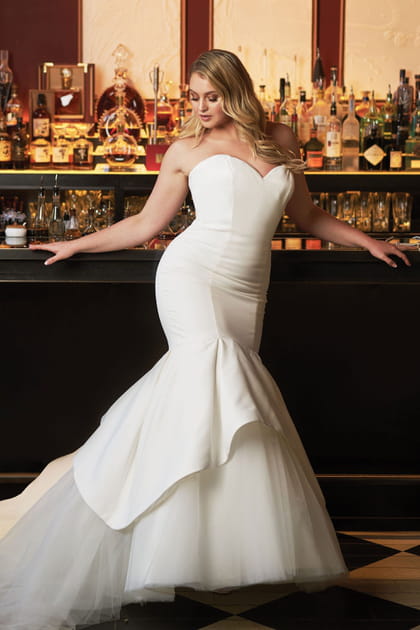 Robe de mariée fourreau