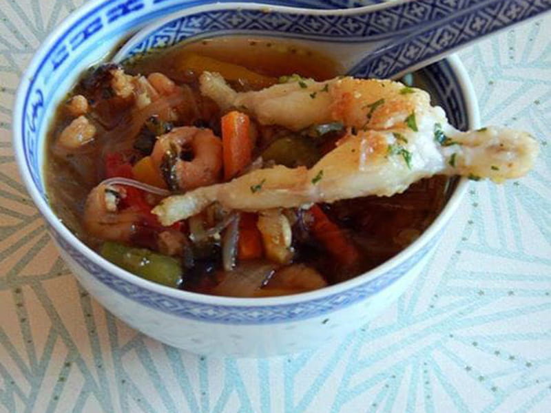 Recette de Bouillon Asiatique aux grenouilles et crevettes