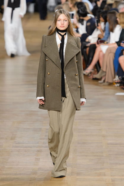 D&eacute;fil&eacute; Chloe