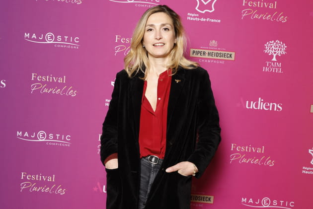 Julie Gayet, une actrice engag&eacute;e sous le signe G&eacute;meaux