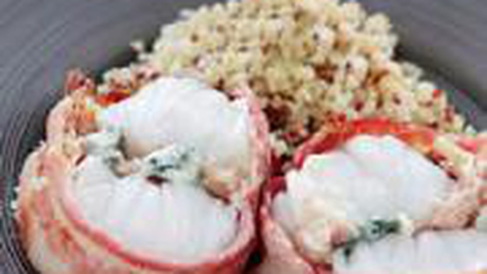 Rouleaux de lotte au roquefort