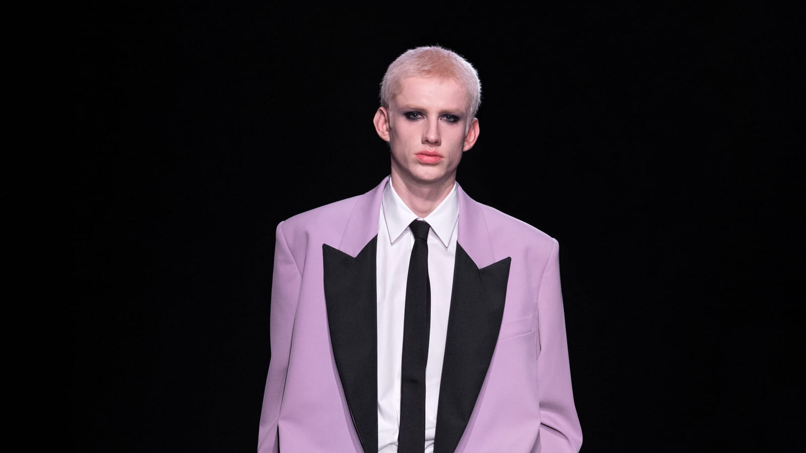 Look 48