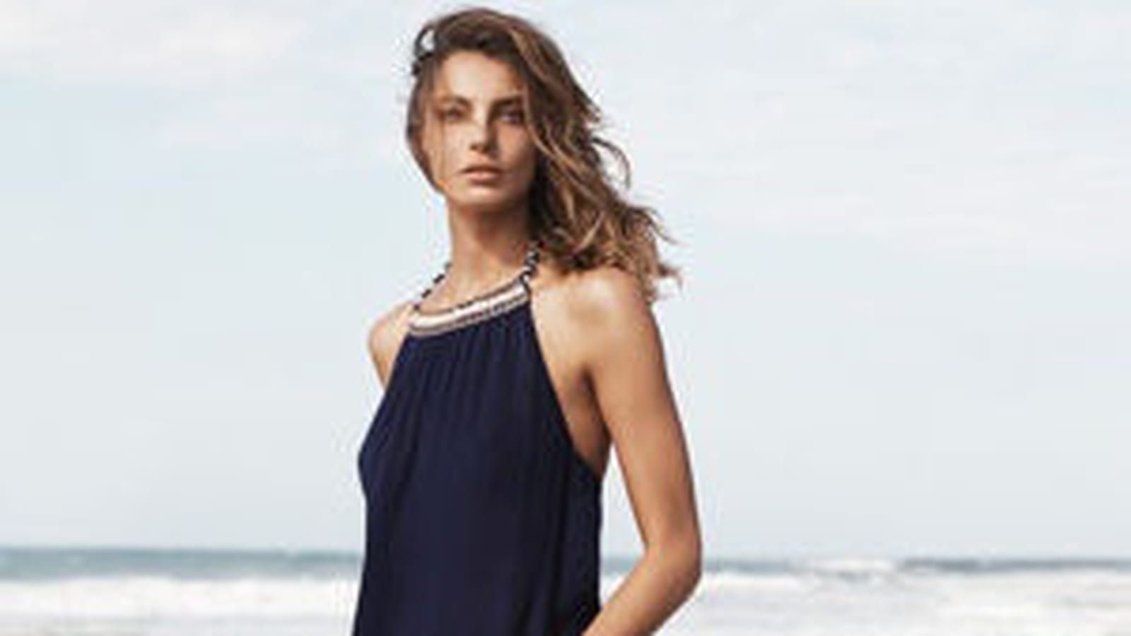 Robe longue bleu marine de Mango