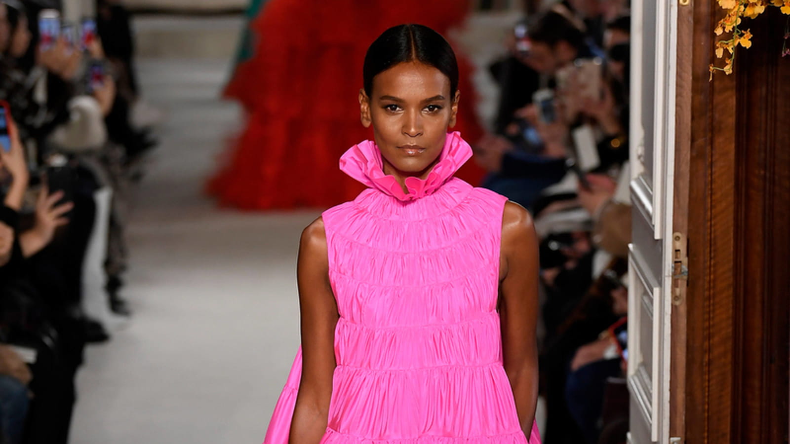 Look 60
