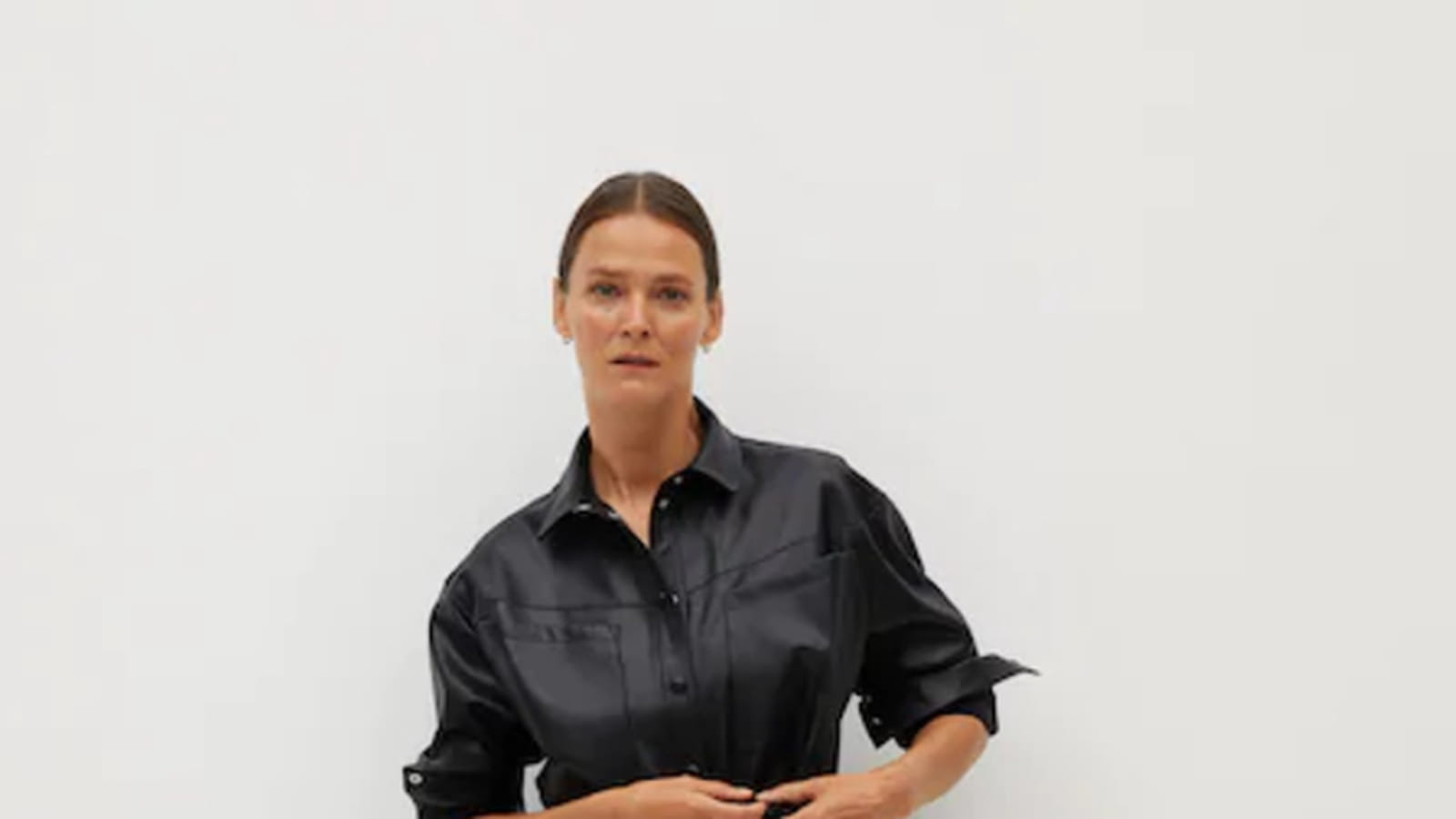 Robe en simili-cuir