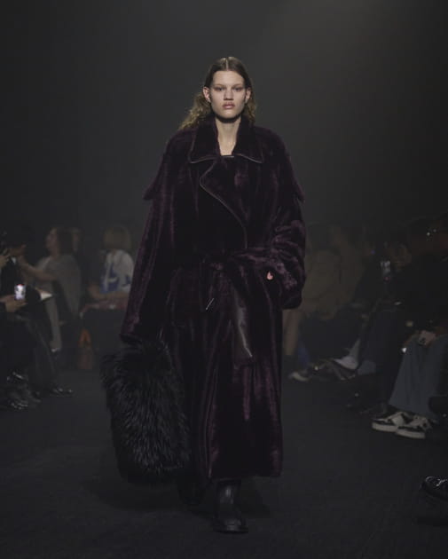 Look 10 du défilé Burberry