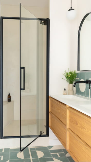 Apr&egrave;s&nbsp;: une salle d'eau au carrelage graphique