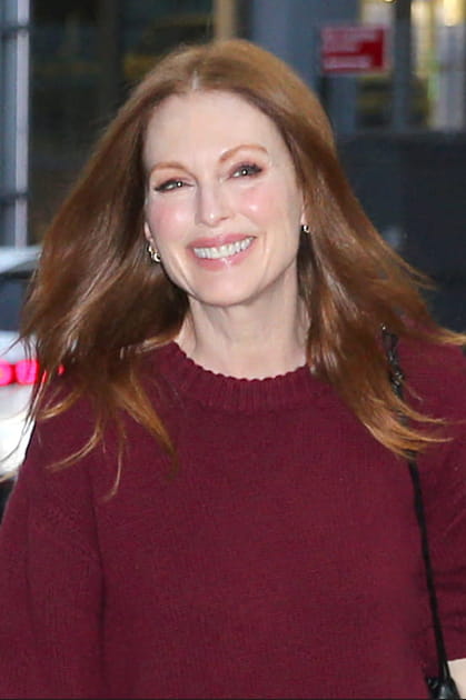 &Agrave; 64&nbsp;ans, Julianne Moore est rayonnante avec son maquillage hivernal