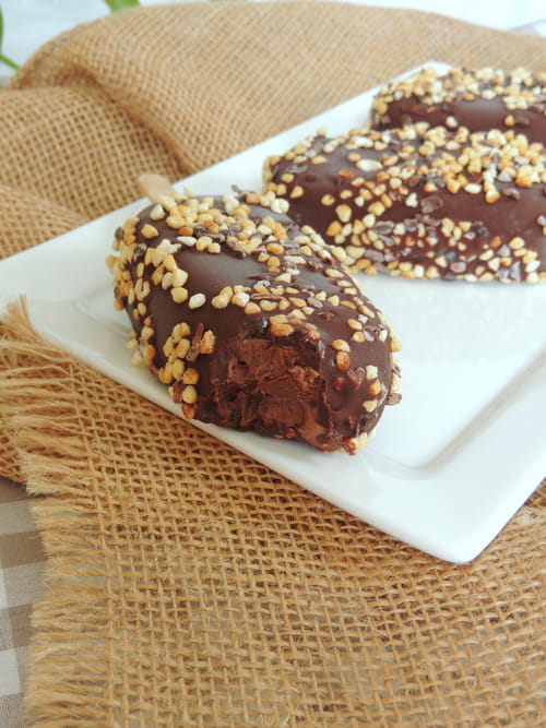 Esquimaux au chocolat et éclats de noisette