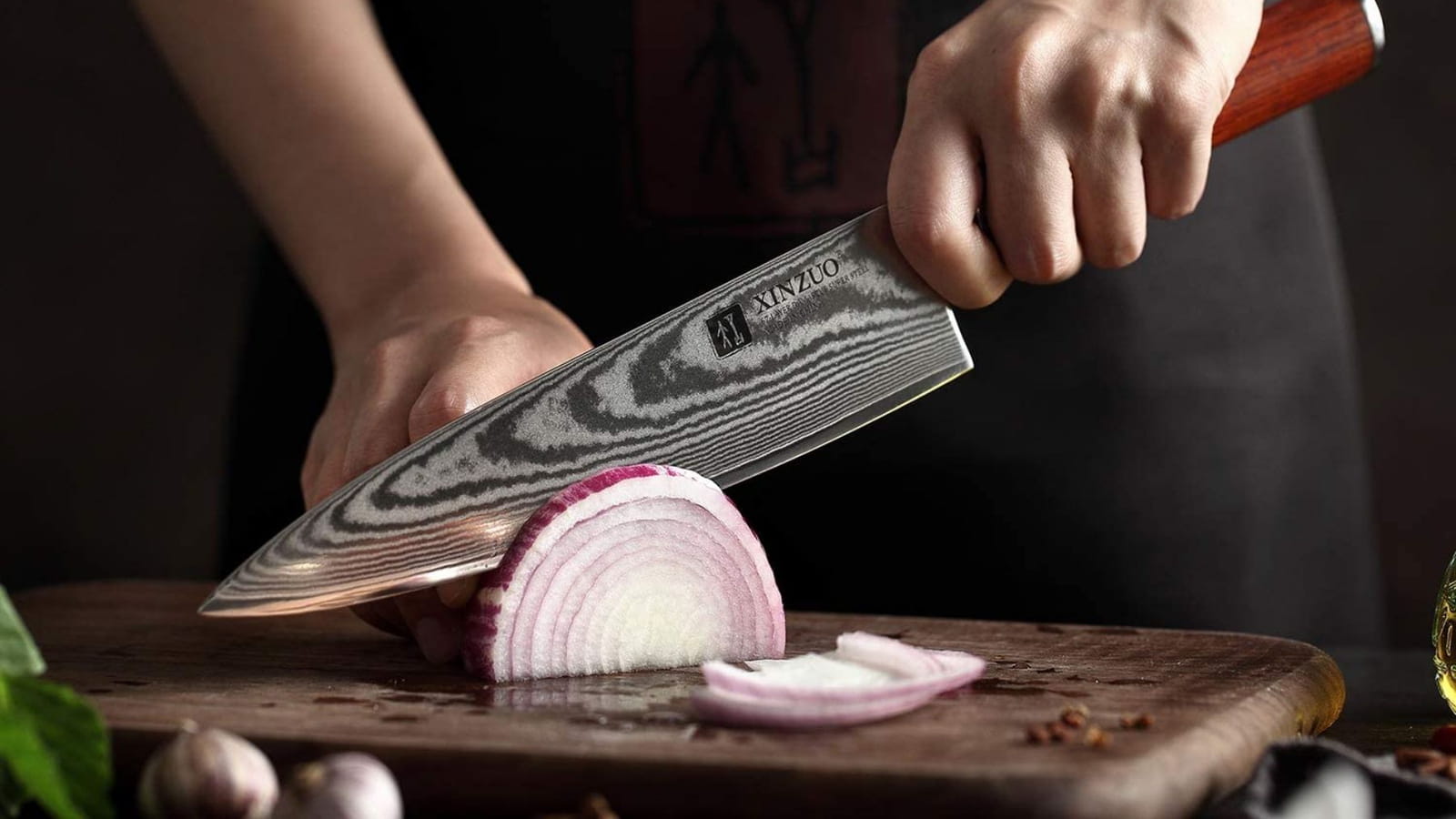Un couteau de chef XINZUO