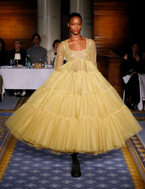 D&eacute;fil&eacute; Molly Goddard automne-hiver 2020-2021