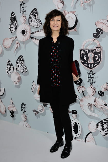 Valerie Lemercier au d&eacute;fil&eacute; Schiaparelli