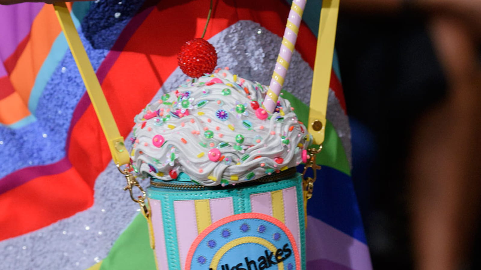 Minaudière milkshake Manish Arora