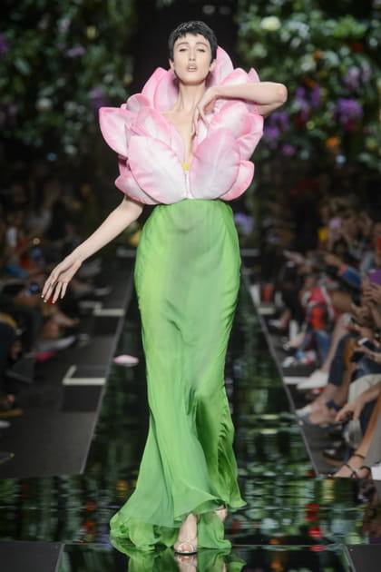 Anna van Ravenstein Cleveland au défilé Moschino