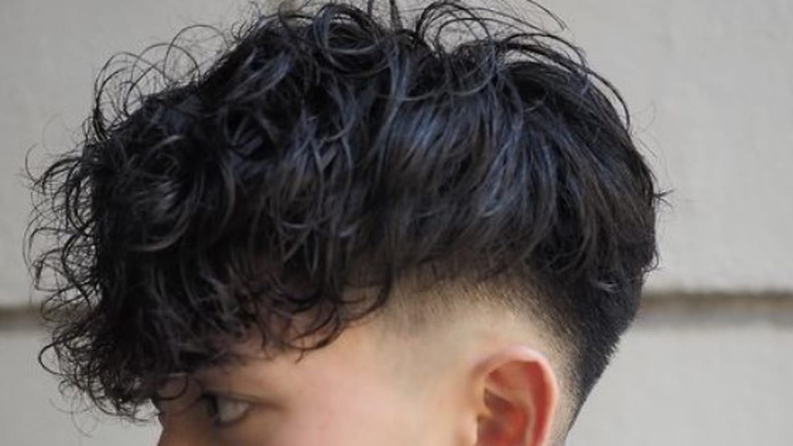 Coupe taper noire pour homme