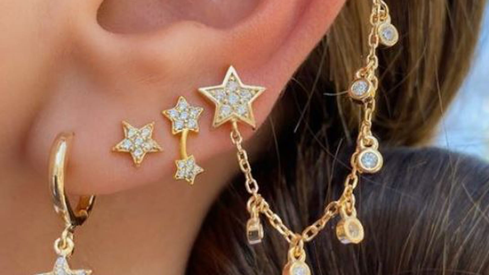 La pluie d'étoiles sur l'oreille