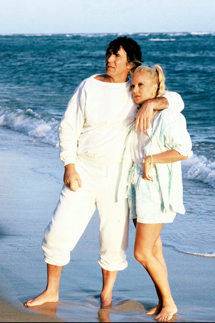 Sylvie Vartan en ensemble de plage