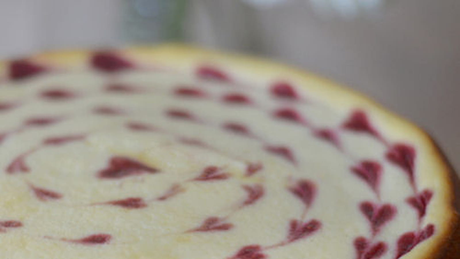 Cheesecake aux petits coeurs de framboise