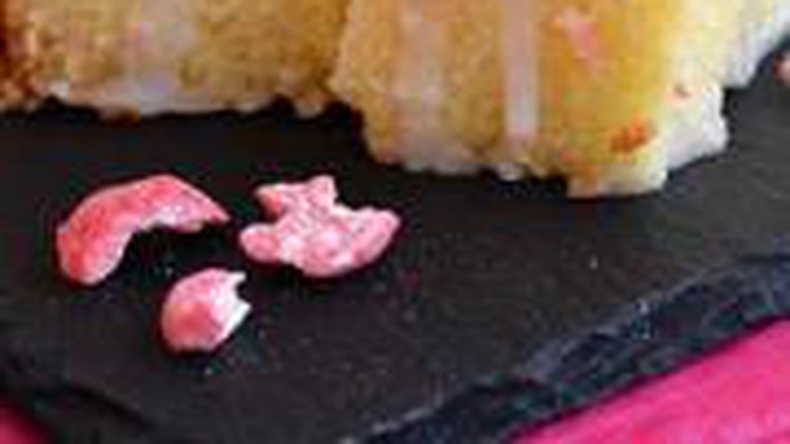 Brownies chocolat blanc pralines roses