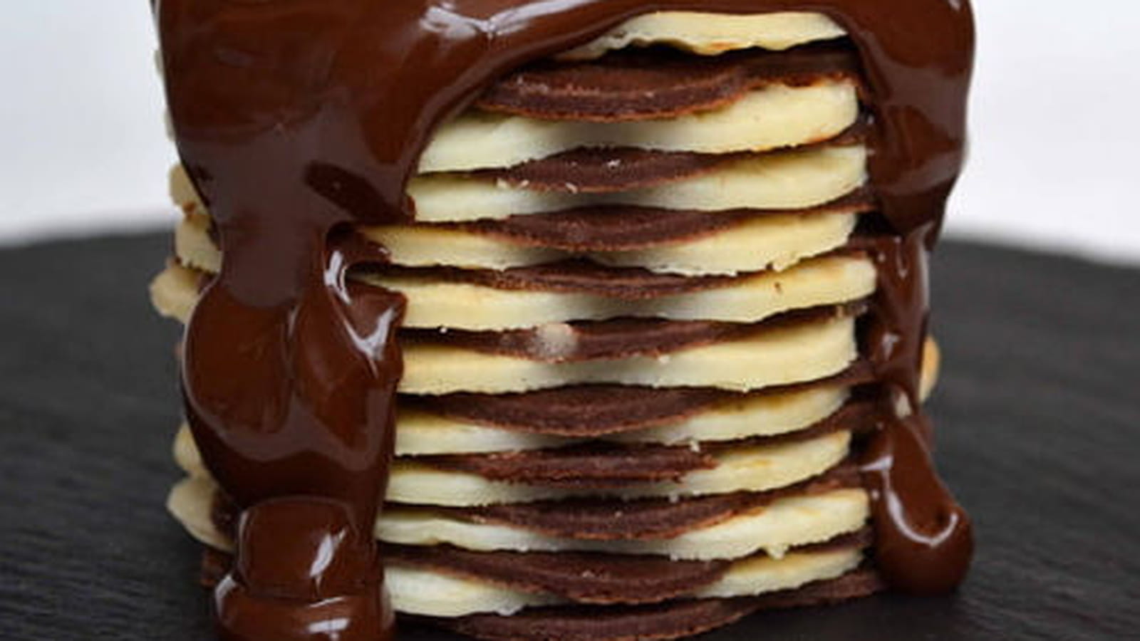 Gâteaux de crêpes au chocolat