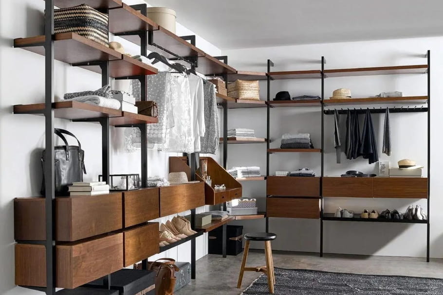 Comment aménager un dressing d'angle ?