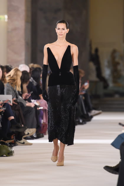 Look 24&nbsp;du d&eacute;fil&eacute; Schiaparelli