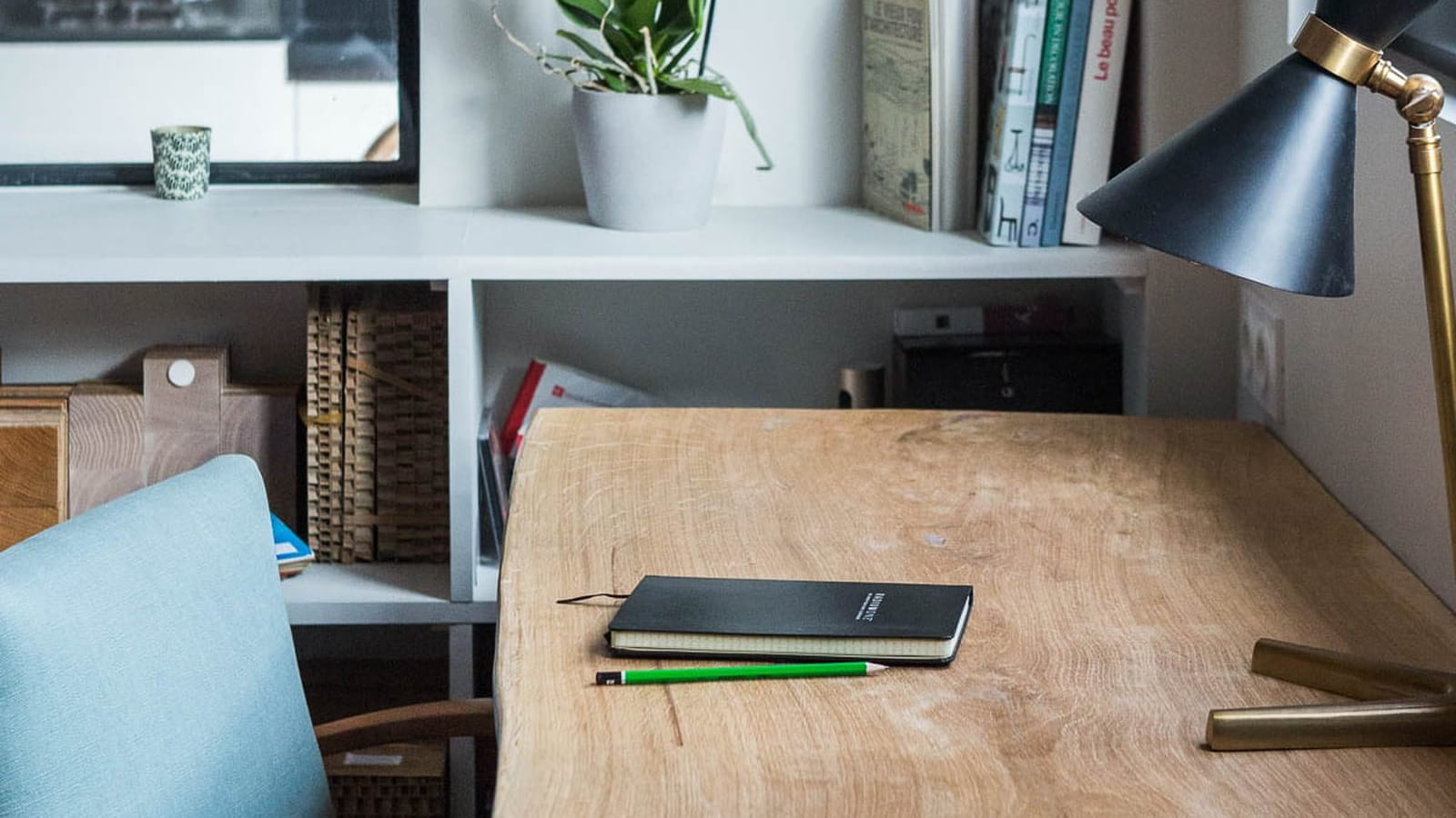 Planche en bois brut