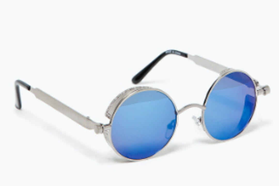 Lunettes de soleil effet miroir de Zara