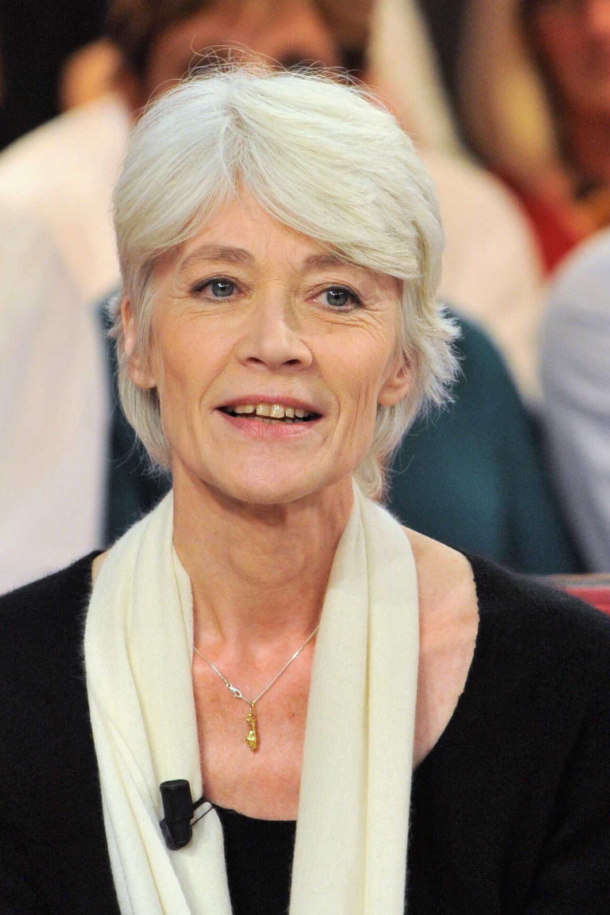 Est-ce Que Françoise Hardy Est Décédée Aujourd'hui Françoise Hardy, après