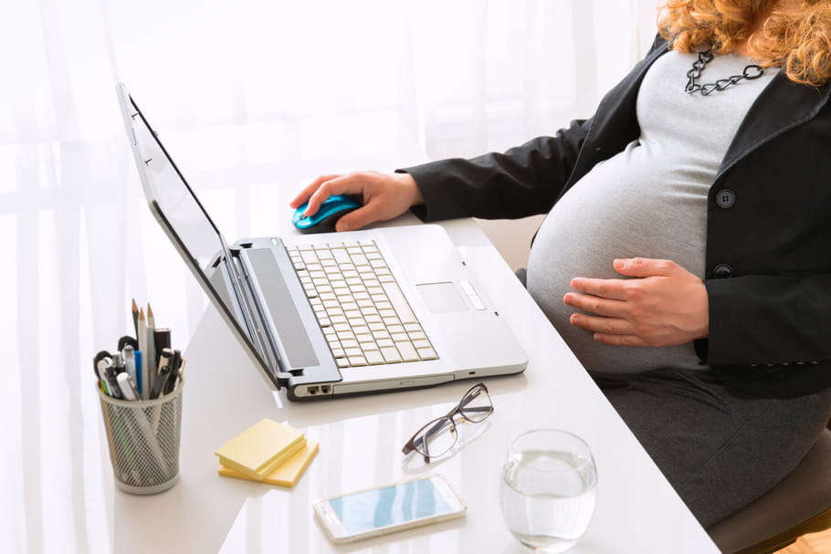 Enceinte, quelles autorisations d'absence au travail ?