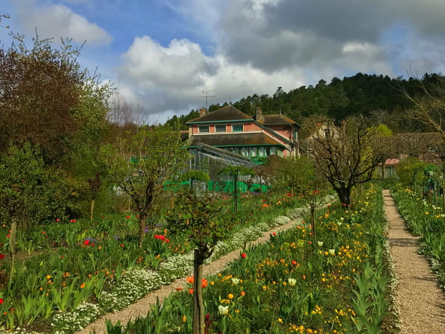 Maison en toile de fond