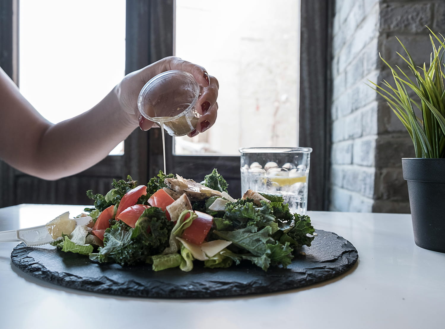Here is the healthiest to accompany your salad