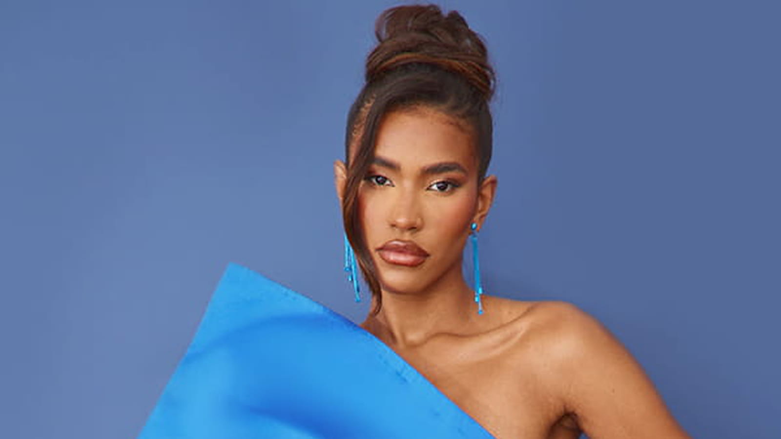 Robe PrettyLittleThing