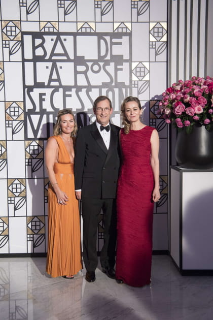 Fabienne et Nicolas Bazire et Ghislaine Chenue