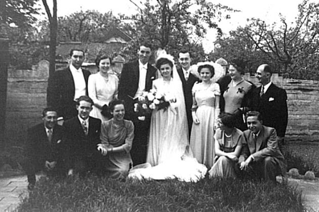 Elle lance le bouquet