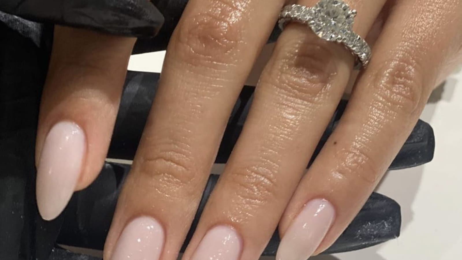 Manucure nude 