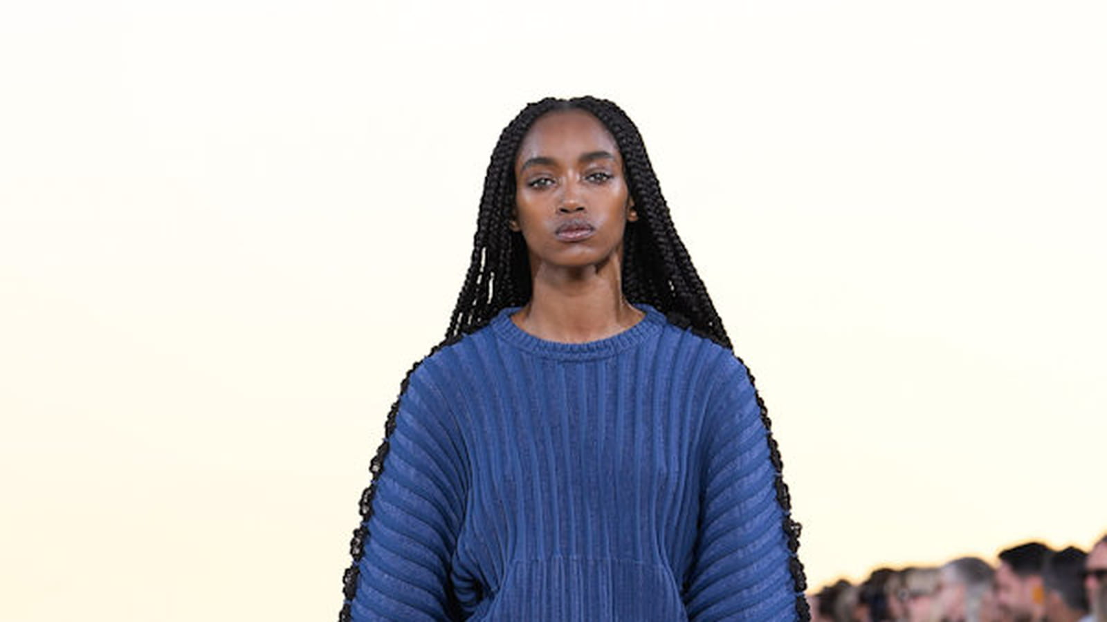 Look 30