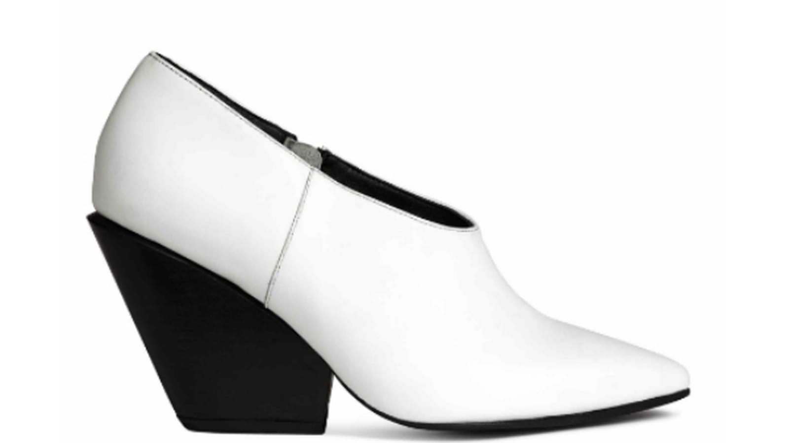 Low boots