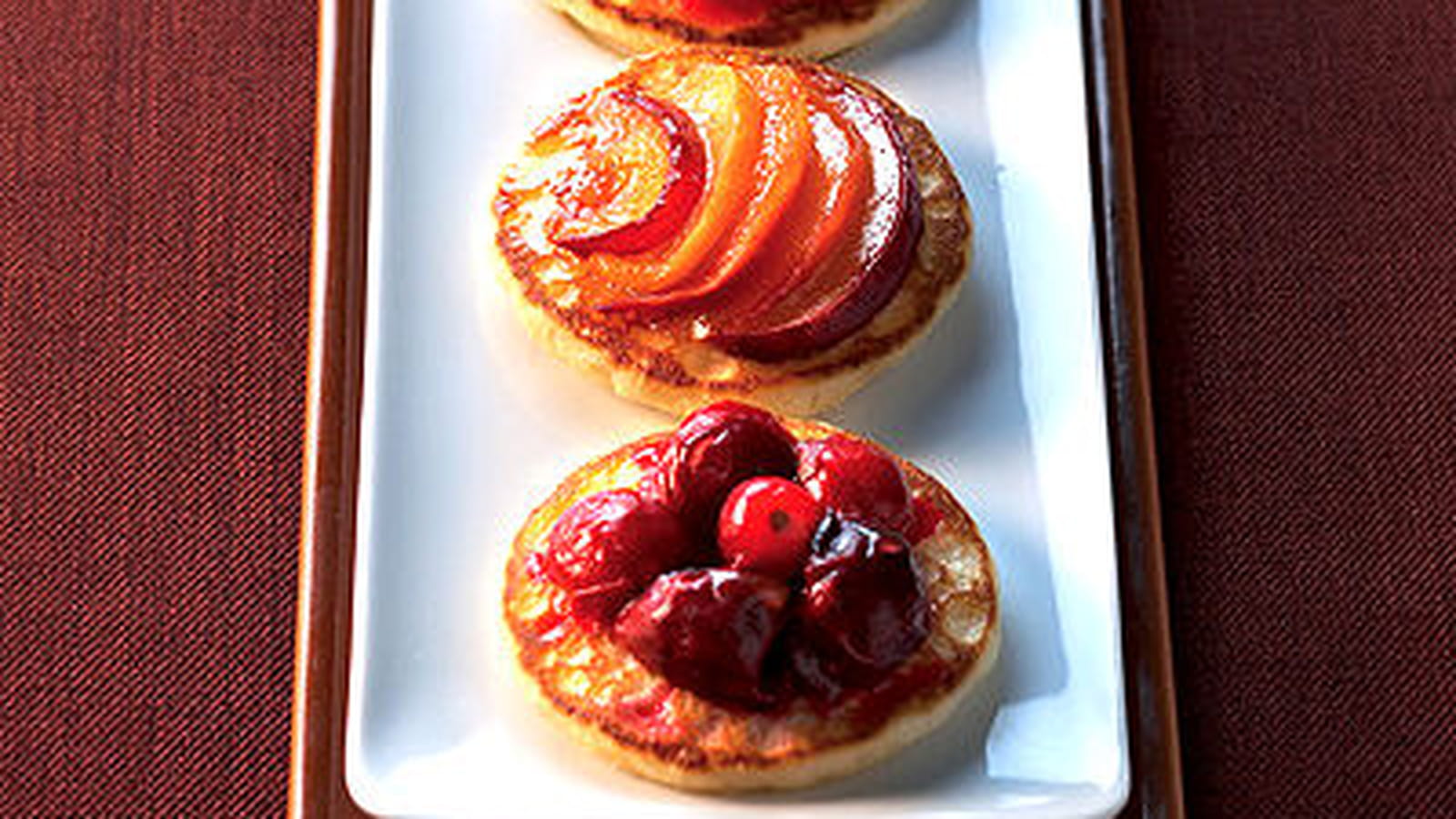 Blinis au sucre, fruits caramélisés