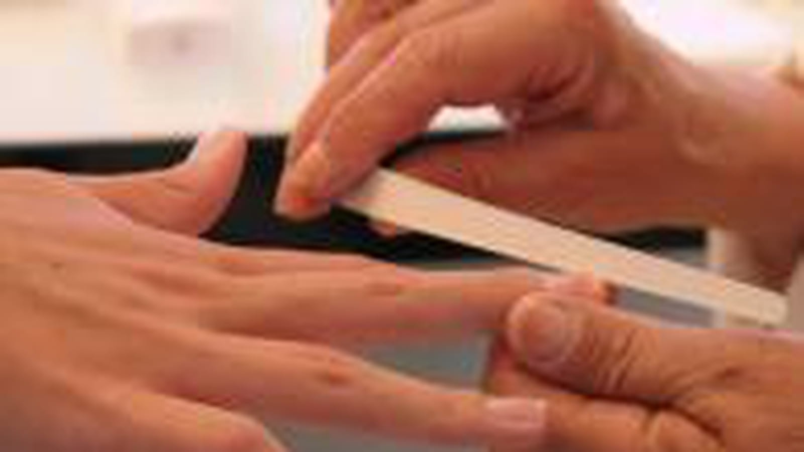 Se faire une manucure parfaite