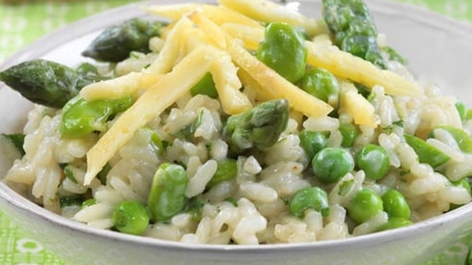 Risotto printanier vert aux filaments de Tomme de Savoie