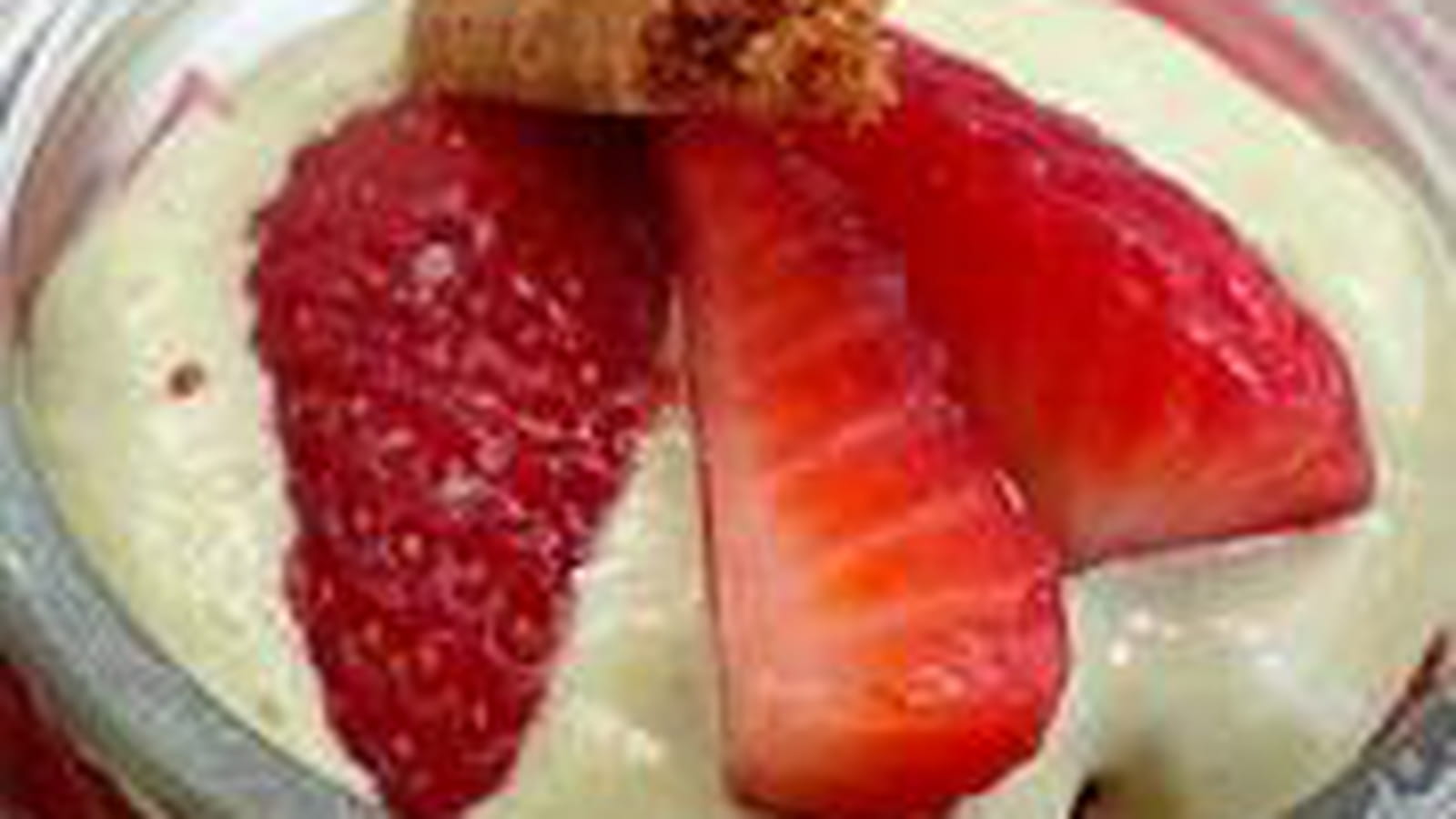 Tiramisu au thé matcha et fraises