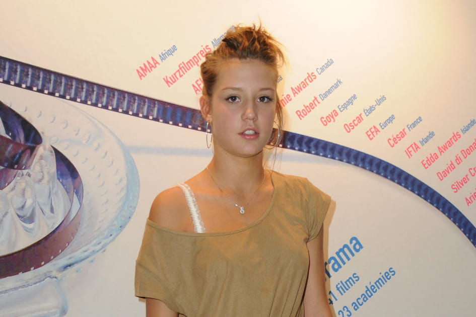 Le look juv&eacute;nile d'Ad&egrave;le Exarchopoulos