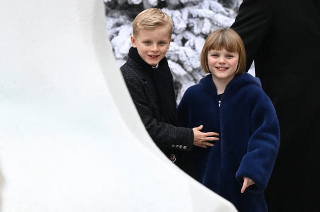 Jacques et sa soeur Gabriella de Monaco au palais pour Noël