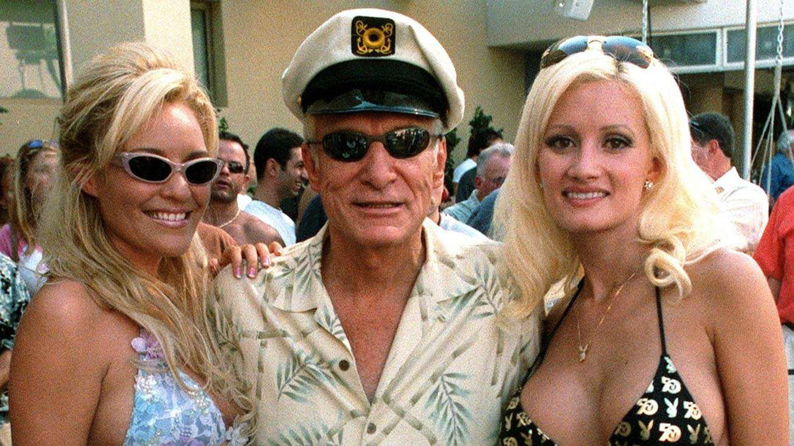 Le capitaine Hefner et ses sirènes