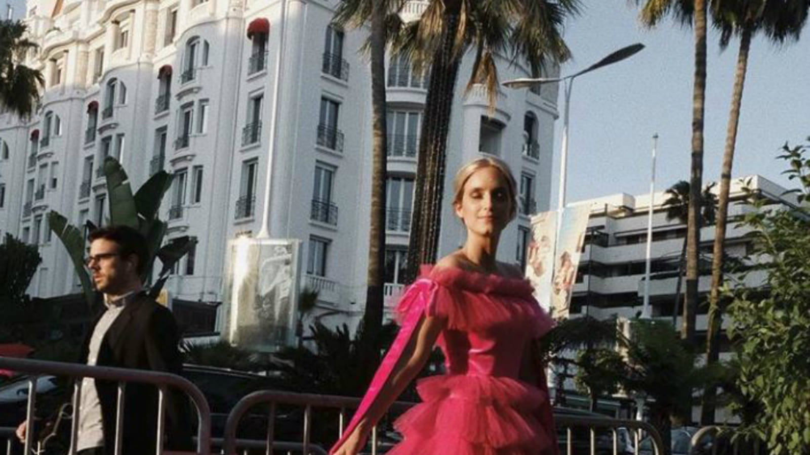 @thefashionguitar