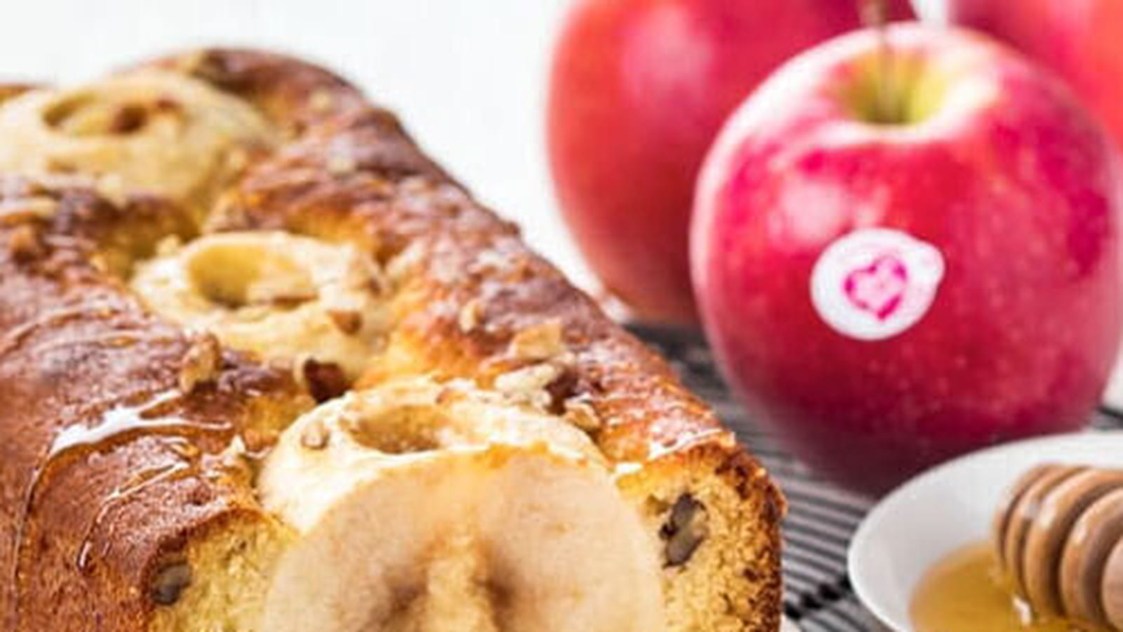 Cake aux Pink Lady® et miel