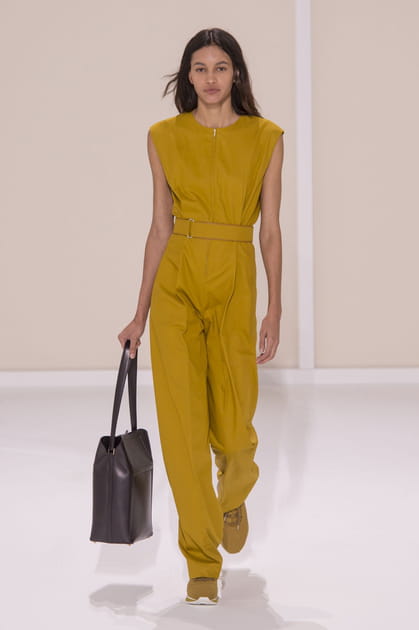 D&eacute;fil&eacute; Herm&egrave;s