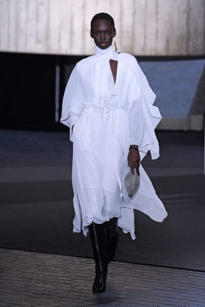 D&eacute;fil&eacute; Roland Mouret automne-hiver 2020-2021