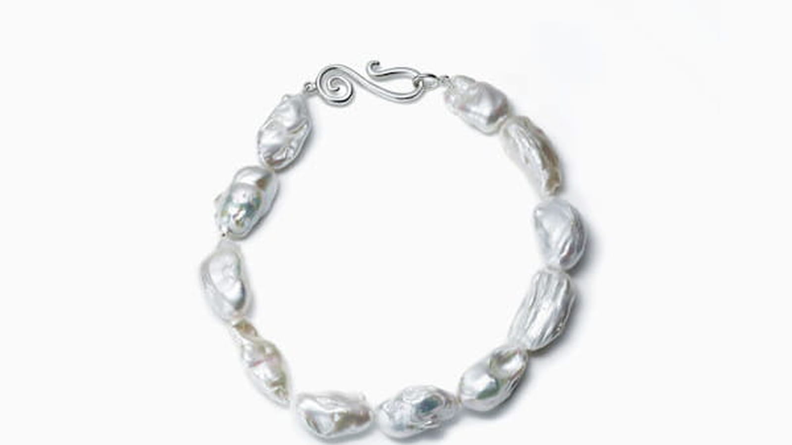 Collier Bangla Begum